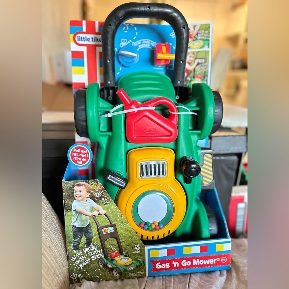 Little tiKes gas’n go mower new kids toy